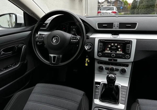 Volkswagen CC cena 44900 przebieg: 105300, rok produkcji 2013 z Szczecin małe 562